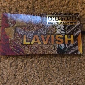 ABH lavish palette